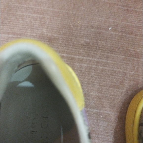 Shoes - Picture 3 of 5